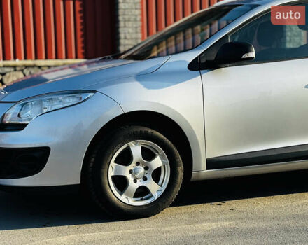 Сірий Рено Меган, об'ємом двигуна 1.6 л та пробігом 280 тис. км за 7150 $, фото 21 на Automoto.ua