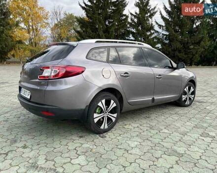 Серый Рено Меган, объемом двигателя 1.46 л и пробегом 257 тыс. км за 8850 $, фото 17 на Automoto.ua