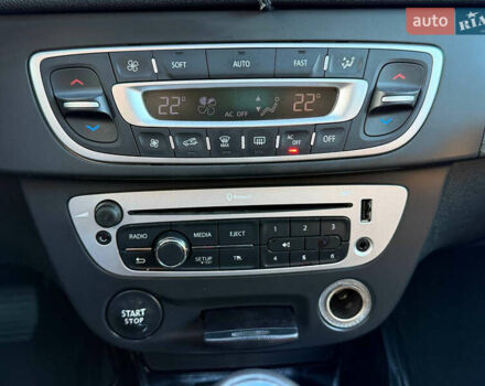 Серый Рено Меган, объемом двигателя 1.5 л и пробегом 235 тыс. км за 8500 $, фото 48 на Automoto.ua