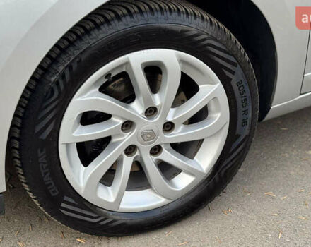 Серый Рено Меган, объемом двигателя 1.5 л и пробегом 215 тыс. км за 7600 $, фото 6 на Automoto.ua