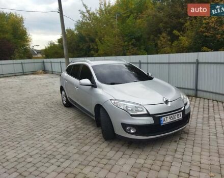 Серый Рено Меган, объемом двигателя 1.5 л и пробегом 280 тыс. км за 7200 $, фото 17 на Automoto.ua