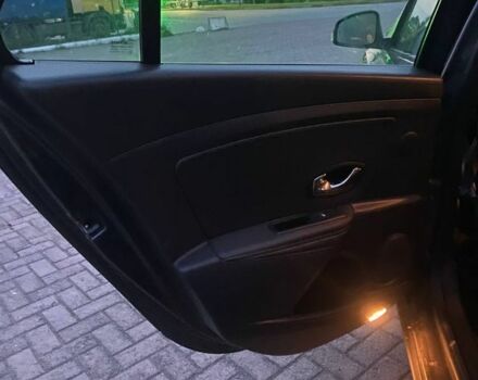 Сірий Рено Меган, об'ємом двигуна 1.5 л та пробігом 286 тис. км за 9500 $, фото 4 на Automoto.ua