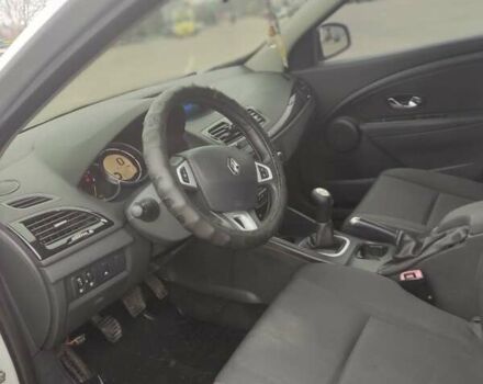 Сірий Рено Меган, об'ємом двигуна 1.5 л та пробігом 258 тис. км за 7300 $, фото 4 на Automoto.ua