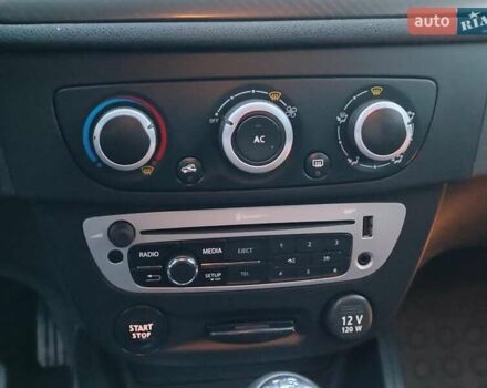 Серый Рено Меган, объемом двигателя 1.5 л и пробегом 269 тыс. км за 7590 $, фото 20 на Automoto.ua