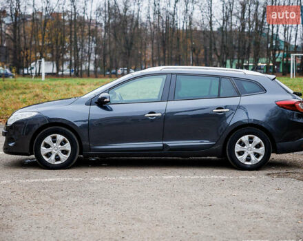 Серый Рено Меган, объемом двигателя 1.46 л и пробегом 189 тыс. км за 7700 $, фото 3 на Automoto.ua