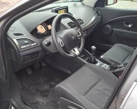 Сірий Рено Меган, об'ємом двигуна 1.46 л та пробігом 283 тис. км за 6300 $, фото 7 на Automoto.ua