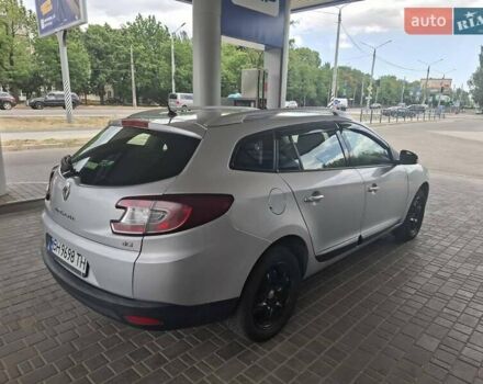 Рено Меган 2012 у Миколаєві на Automoto.ua Сірий Рено Меган, об'ємом двигуна 1.46 л та пробігом 323 тис. км за 7599 $, фото 6 на Automoto.ua