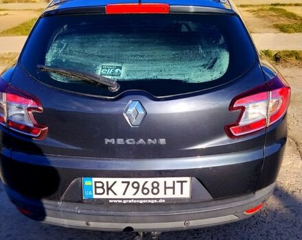 Рено Меган 2012 в Вараш (Кузнецовск) на Automoto.ua Серый Рено Меган, объемом двигателя 1.6 л и пробегом 155 тыс. км за 6700 $, фото 4 на Automoto.ua