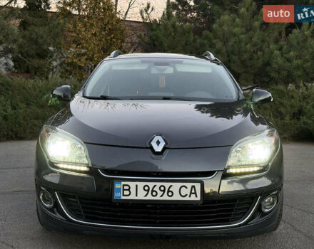 Сірий Рено Меган, об'ємом двигуна 1.46 л та пробігом 275 тис. км за 9350 $, фото 57 на Automoto.ua