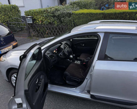 Серый Рено Меган, объемом двигателя 1.46 л и пробегом 248 тыс. км за 7900 $, фото 3 на Automoto.ua