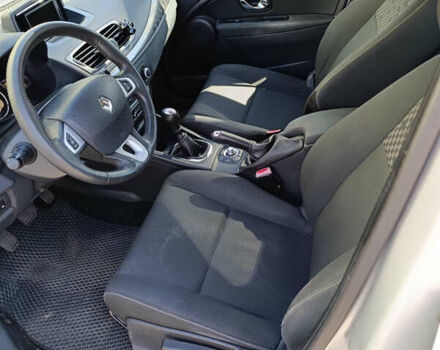 Серый Рено Меган, объемом двигателя 1.46 л и пробегом 230 тыс. км за 6900 $, фото 8 на Automoto.ua