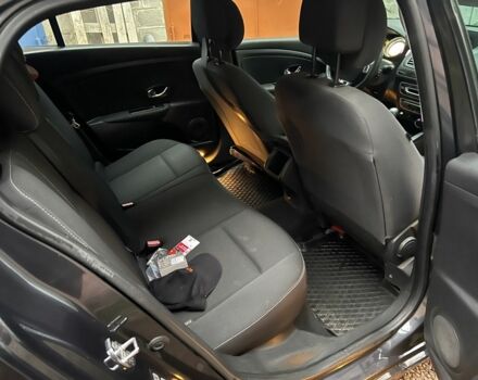 Серый Рено Меган, объемом двигателя 1.5 л и пробегом 3 тыс. км за 6300 $, фото 4 на Automoto.ua