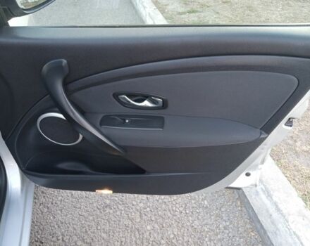 Серый Рено Меган, объемом двигателя 1.5 л и пробегом 280 тыс. км за 8300 $, фото 4 на Automoto.ua