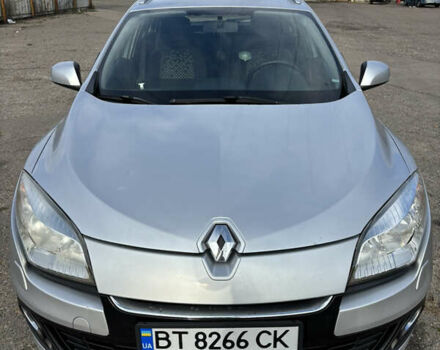 Серый Рено Меган, объемом двигателя 1.46 л и пробегом 298 тыс. км за 7500 $, фото 1 на Automoto.ua