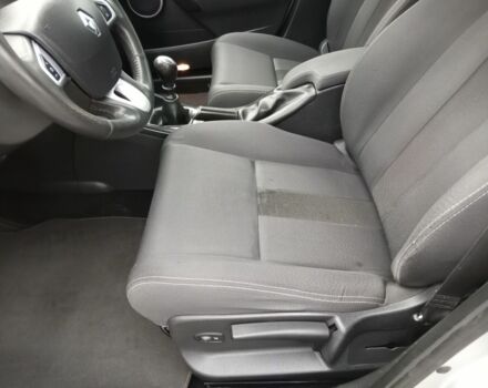 Сірий Рено Меган, об'ємом двигуна 1.5 л та пробігом 280 тис. км за 8250 $, фото 7 на Automoto.ua