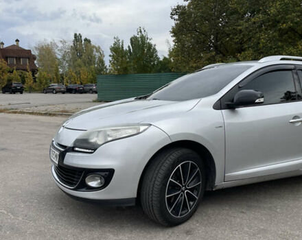 Рено Меган 2012 в Харькове на Automoto.ua Серый Рено Меган, объемом двигателя 1.46 л и пробегом 298 тыс. км за 7500 $, фото 2 на Automoto.ua