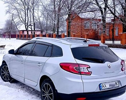 Сірий Рено Меган, об'ємом двигуна 1.5 л та пробігом 224 тис. км за 8100 $, фото 2 на Automoto.ua