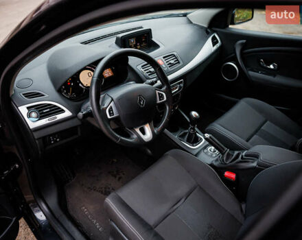 Серый Рено Меган, объемом двигателя 1.46 л и пробегом 189 тыс. км за 7950 $, фото 19 на Automoto.ua