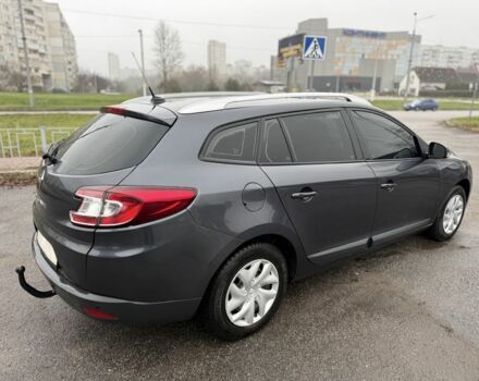 Сірий Рено Меган, об'ємом двигуна 1.6 л та пробігом 200 тис. км за 3500 $, фото 3 на Automoto.ua