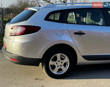 Сірий Рено Меган, об'ємом двигуна 1.6 л та пробігом 280 тис. км за 7150 $, фото 9 на Automoto.ua