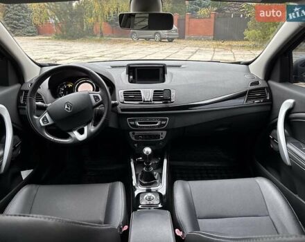 Сірий Рено Меган, об'ємом двигуна 1.46 л та пробігом 215 тис. км за 10300 $, фото 15 на Automoto.ua