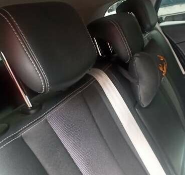 Сірий Рено Меган, об'ємом двигуна 1.46 л та пробігом 325 тис. км за 8700 $, фото 40 на Automoto.ua