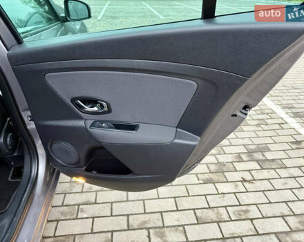 Серый Рено Меган, объемом двигателя 1.6 л и пробегом 176 тыс. км за 9200 $, фото 27 на Automoto.ua