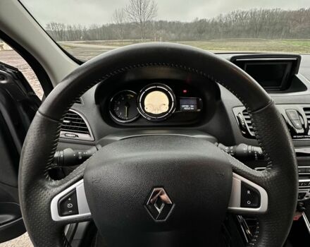 Серый Рено Меган, объемом двигателя 1.5 л и пробегом 229 тыс. км за 9200 $, фото 5 на Automoto.ua