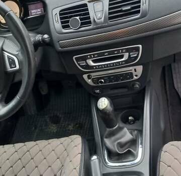 Серый Рено Меган, объемом двигателя 1.46 л и пробегом 276 тыс. км за 6000 $, фото 8 на Automoto.ua