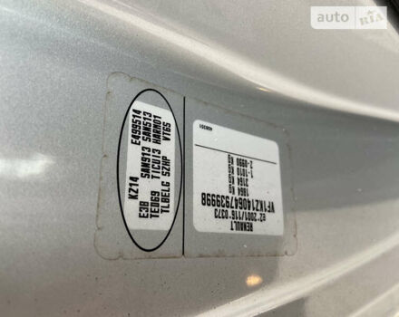 Сірий Рено Меган, об'ємом двигуна 1.46 л та пробігом 240 тис. км за 8650 $, фото 40 на Automoto.ua