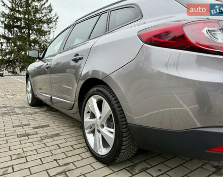 Серый Рено Меган, объемом двигателя 1.6 л и пробегом 176 тыс. км за 9200 $, фото 12 на Automoto.ua