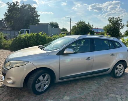 Серый Рено Меган, объемом двигателя 1.5 л и пробегом 226 тыс. км за 6900 $, фото 2 на Automoto.ua