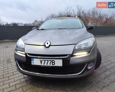 Серый Рено Меган, объемом двигателя 1.46 л и пробегом 255 тыс. км за 8700 $, фото 1 на Automoto.ua