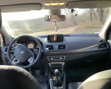 Серый Рено Меган, объемом двигателя 1.5 л и пробегом 290 тыс. км за 6800 $, фото 8 на Automoto.ua