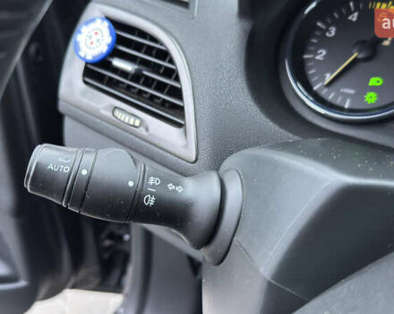 Серый Рено Меган, объемом двигателя 1.46 л и пробегом 183 тыс. км за 8100 $, фото 67 на Automoto.ua