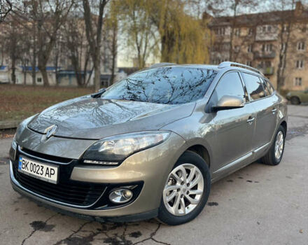 Серый Рено Меган, объемом двигателя 1.46 л и пробегом 236 тыс. км за 8600 $, фото 8 на Automoto.ua