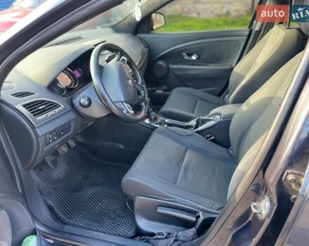 Серый Рено Меган, объемом двигателя 1.46 л и пробегом 336 тыс. км за 5850 $, фото 6 на Automoto.ua