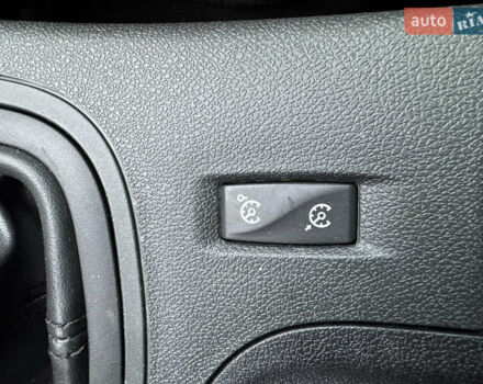 Сірий Рено Меган, об'ємом двигуна 1.6 л та пробігом 154 тис. км за 7650 $, фото 15 на Automoto.ua