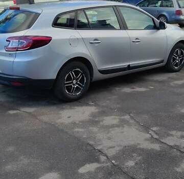 Серый Рено Меган, объемом двигателя 1.5 л и пробегом 246 тыс. км за 7800 $, фото 3 на Automoto.ua