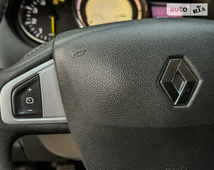 Серый Рено Меган, объемом двигателя 1.5 л и пробегом 190 тыс. км за 8450 $, фото 56 на Automoto.ua