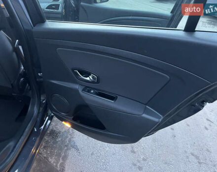 Серый Рено Меган, объемом двигателя 1.5 л и пробегом 230 тыс. км за 8200 $, фото 26 на Automoto.ua