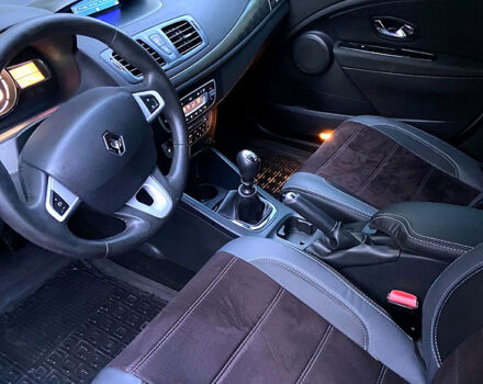 Серый Рено Меган, объемом двигателя 1.5 л и пробегом 170 тыс. км за 7200 $, фото 4 на Automoto.ua