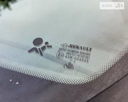Серый Рено Меган, объемом двигателя 1.5 л и пробегом 190 тыс. км за 8450 $, фото 42 на Automoto.ua