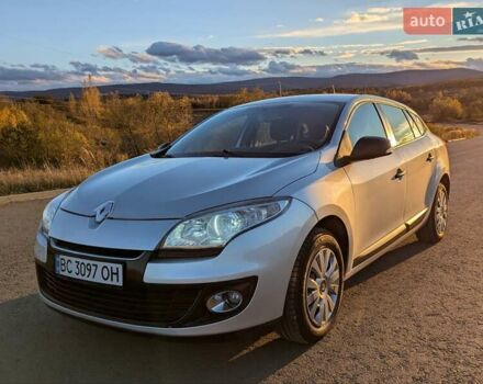Серый Рено Меган, объемом двигателя 1.5 л и пробегом 224 тыс. км за 6995 $, фото 9 на Automoto.ua