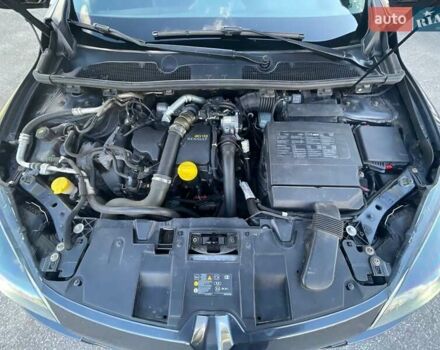 Серый Рено Меган, объемом двигателя 1.46 л и пробегом 217 тыс. км за 8900 $, фото 5 на Automoto.ua