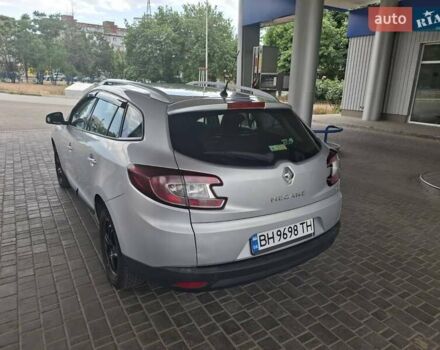 Рено Меган 2012 у Миколаєві на Automoto.ua Сірий Рено Меган, об'ємом двигуна 1.46 л та пробігом 323 тис. км за 7599 $, фото 9 на Automoto.ua