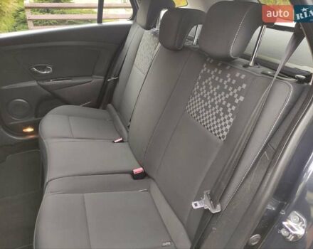 Сірий Рено Меган, об'ємом двигуна 1.5 л та пробігом 271 тис. км за 7450 $, фото 17 на Automoto.ua
