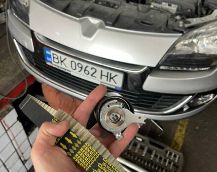 Серый Рено Меган, объемом двигателя 1.5 л и пробегом 222 тыс. км за 9000 $, фото 14 на Automoto.ua