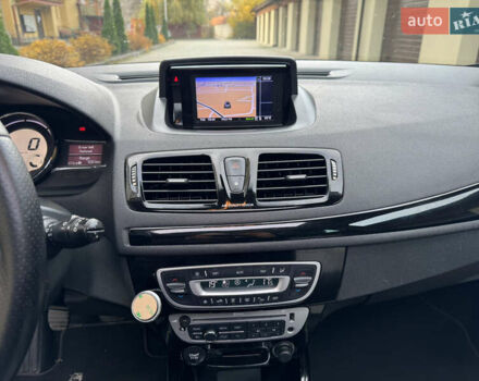 Серый Рено Меган, объемом двигателя 1.5 л и пробегом 278 тыс. км за 8450 $, фото 55 на Automoto.ua