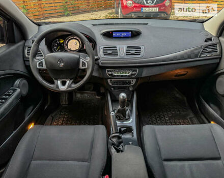 Серый Рено Меган, объемом двигателя 1.5 л и пробегом 190 тыс. км за 8450 $, фото 4 на Automoto.ua